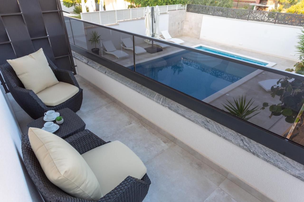 Villa Fortis B&B Trogir Exterior photo
