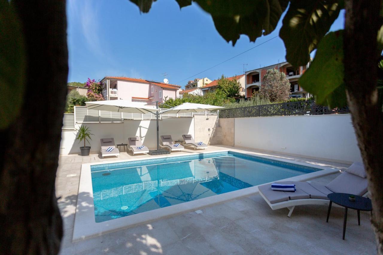 Villa Fortis B&B Trogir Exterior photo