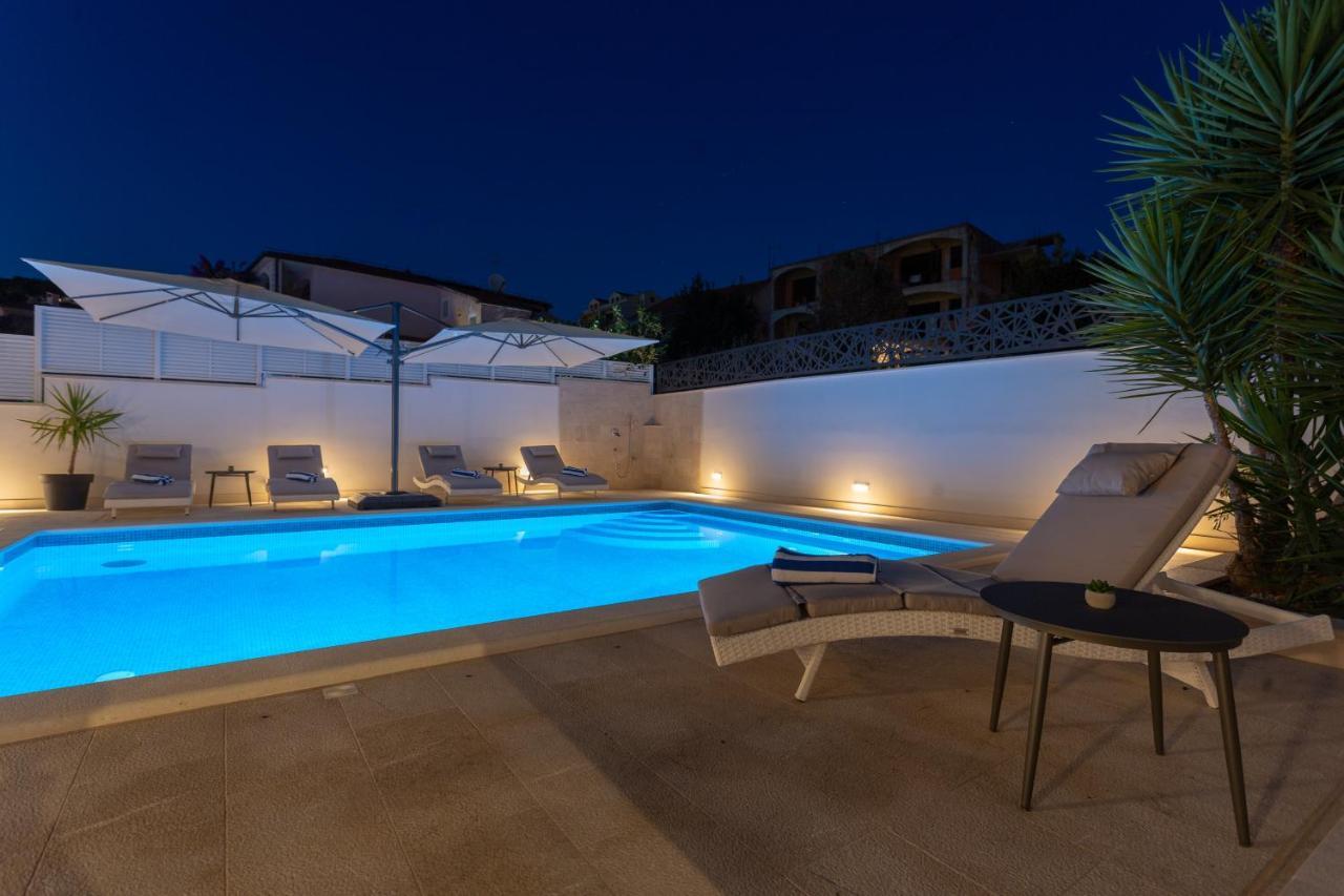 Villa Fortis B&B Trogir Exterior photo
