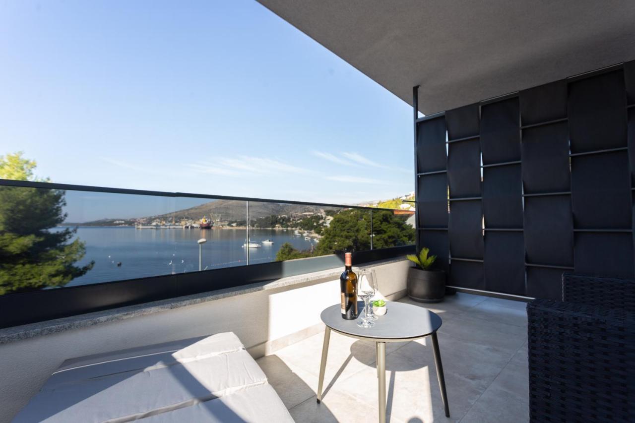 Villa Fortis B&B Trogir Exterior photo