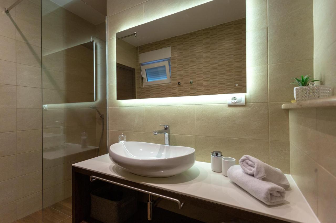 Villa Fortis B&B Trogir Exterior photo